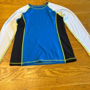 Nike Boys Long Sleeve Shirt.